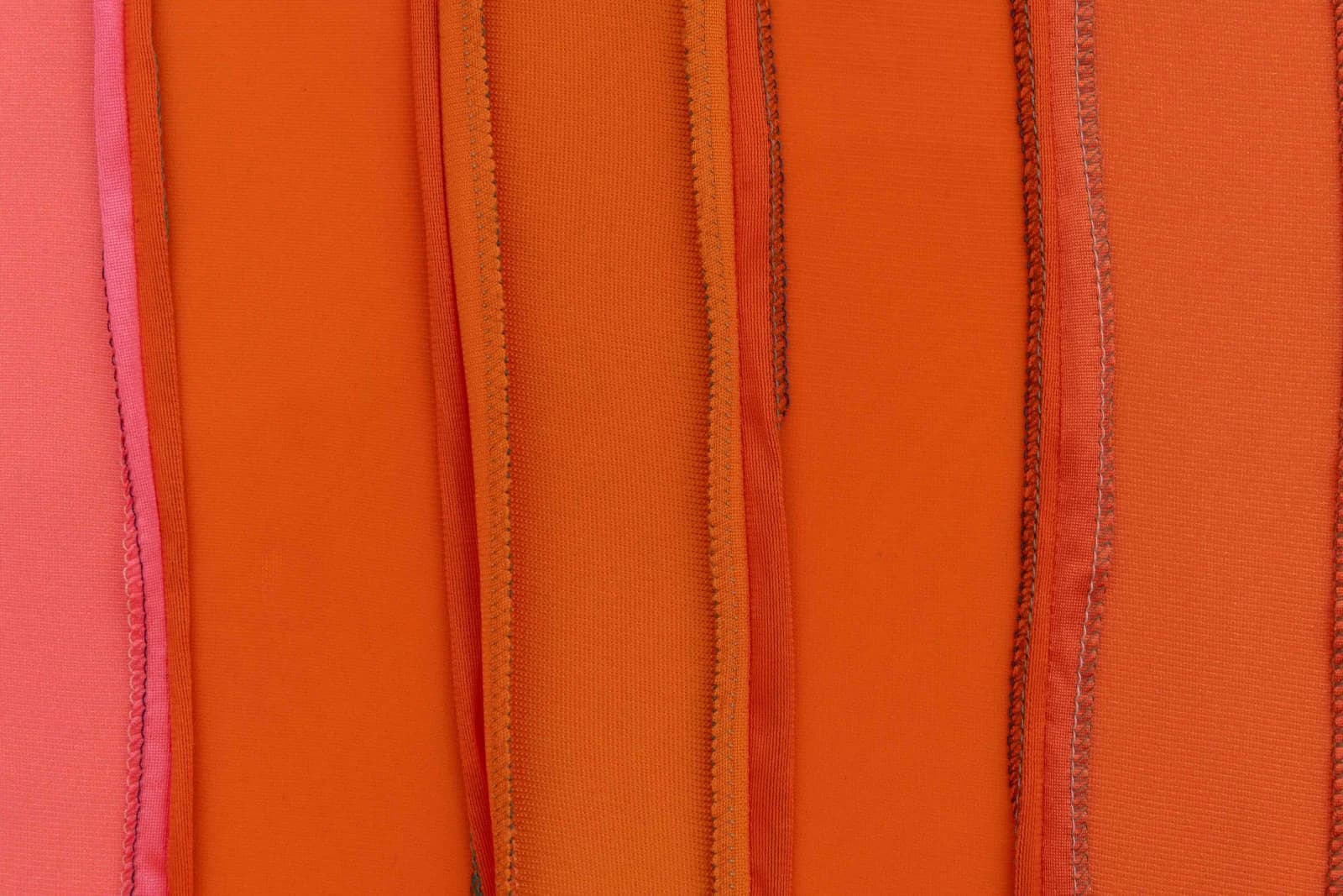 Color Fields, Anthony Olubunmi Akinbola, Huh Myoungwook